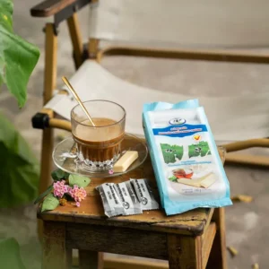 Thưởng thức Bánh Sữa Nguyên Chất Long Thành