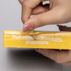 Bóc hộp Bánh sữa sầu riêng Long Thành Premium