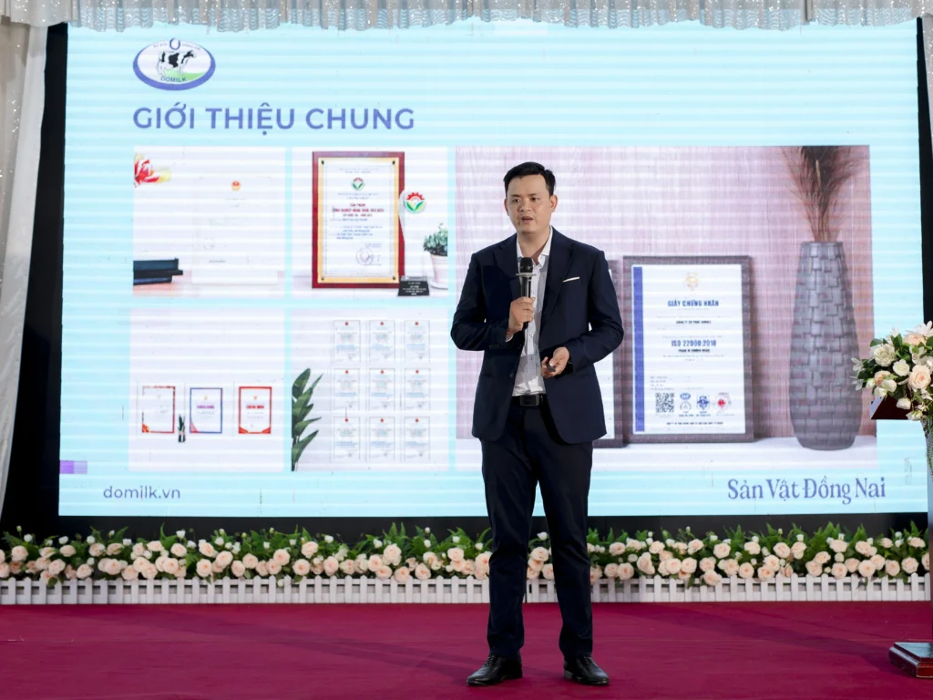 Anh Võ Văn Mạnh Em, Phó Giám đốc Thường trực chia sẽ thông tin về Domilk và Dự án Sản vật Đồng Nai