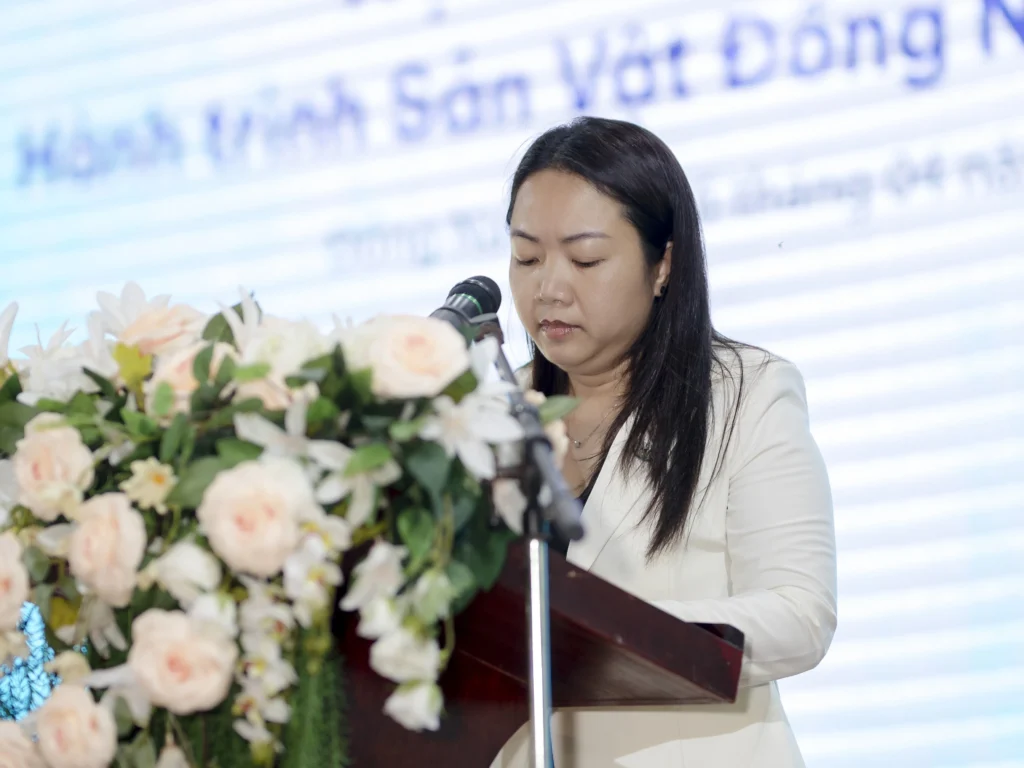 Chị Nguyễn Thị Thanh Thanh, Giám đốc Domilk phát biểu chào mừng