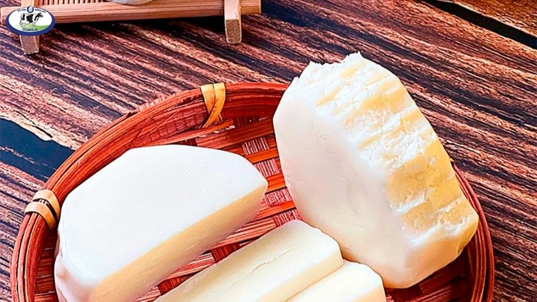 Tự làm bánh sữa chua Hy Lạp đơn giản tại nhà