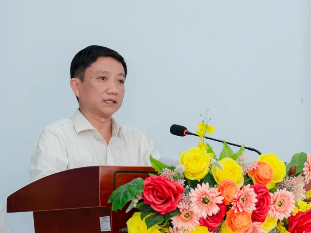 Ông Nguyễn Đắc Vỹ - Chủ tịch Ủy ban Nhân dân xã Tân Lập phát biểu chào mừng