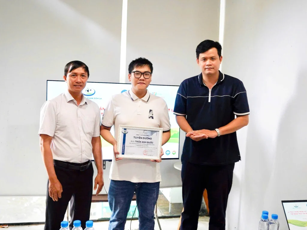 Trần Anh Quốc, Sinh viên Khoa Khoa học và Công nghệ thực phẩm, Trường Đại học Lạc Hồng, Thực tập sinh Xưởng Sản xuất thực tập sinh có thành tích xuất sắc đợt 1