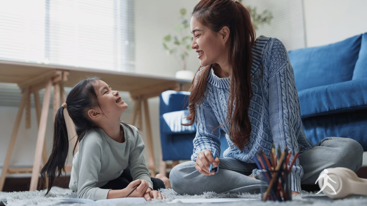 Hình ảnh nhấn mạnh vai trò của bố mẹ trong việc giúp trẻ chuẩn bị tâm lý trước môi trường học tập mới.