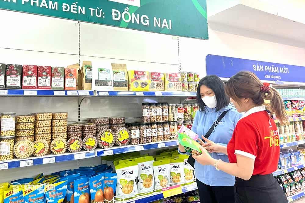Các sản phẩm đặc trưng của Đồng Nai được đóng gói làm quà, gợi ý lựa chọn cho du khách sau hành trình khám phá địa phương.