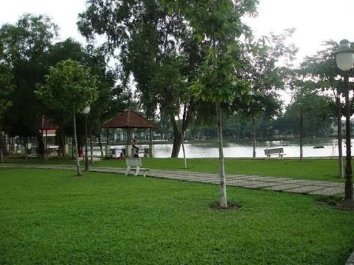 Không gian xanh tại Công viên Biên Hùng, nơi người dân Biên Hòa đến dạo mát, tập thể dục và thư giãn.